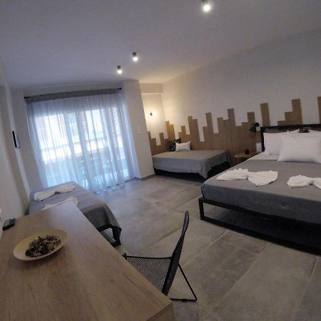 Zoe _Apartments_ สตาวรอส ภายนอก รูปภาพ