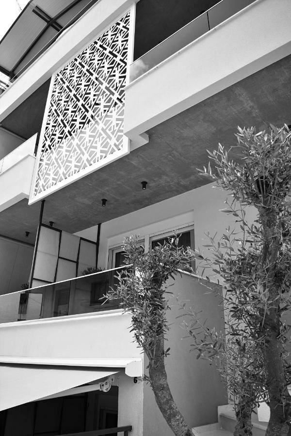Zoe _Apartments_ สตาวรอส ภายนอก รูปภาพ